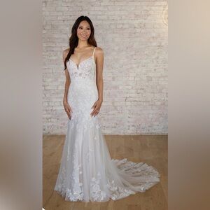 Stella York White Lace Wedding Dress